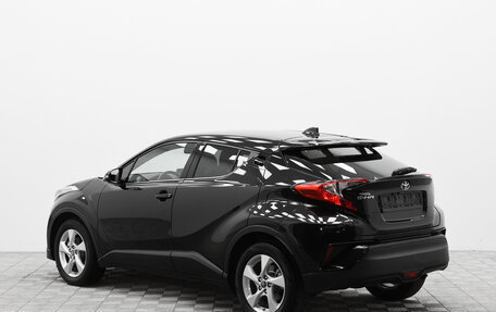 Toyota C-HR I рестайлинг, 2018 год, 2 250 000 рублей, 4 фотография