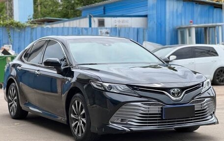 Toyota Camry, 2021 год, 2 134 600 рублей, 2 фотография
