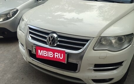 Volkswagen Touareg III, 2008 год, 1 350 000 рублей, 1 фотография