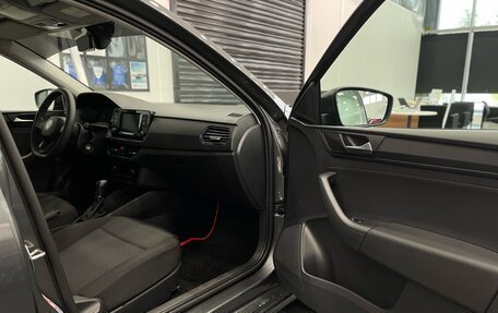 Volkswagen Polo VI (EU Market), 2021 год, 1 650 000 рублей, 14 фотография