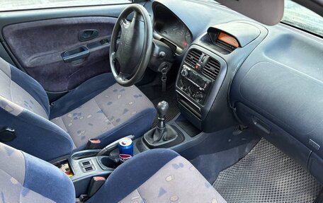Mitsubishi Carisma I, 1999 год, 100 000 рублей, 7 фотография