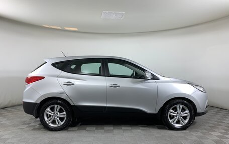 Hyundai ix35 I рестайлинг, 2012 год, 899 000 рублей, 4 фотография