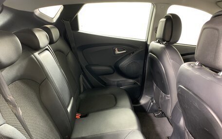 Hyundai ix35 I рестайлинг, 2012 год, 899 000 рублей, 17 фотография