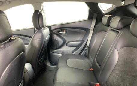 Hyundai ix35 I рестайлинг, 2012 год, 899 000 рублей, 18 фотография