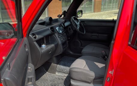 Toyota bB I рестайлинг, 2000 год, 555 000 рублей, 10 фотография
