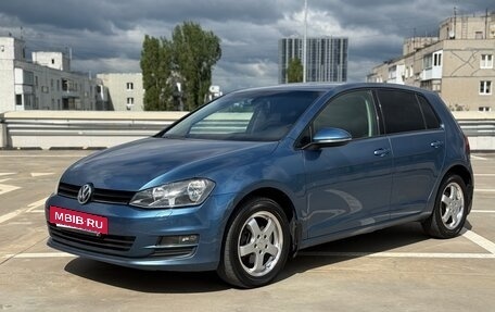 Volkswagen Golf VII, 2013 год, 1 150 000 рублей, 2 фотография