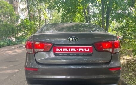 KIA Rio III рестайлинг, 2015 год, 990 000 рублей, 26 фотография