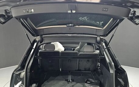 Audi Q7, 2025 год, 13 200 000 рублей, 13 фотография