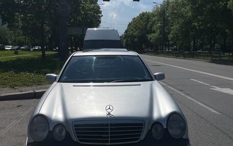 Mercedes-Benz E-Класс, 2000 год, 650 000 рублей, 6 фотография