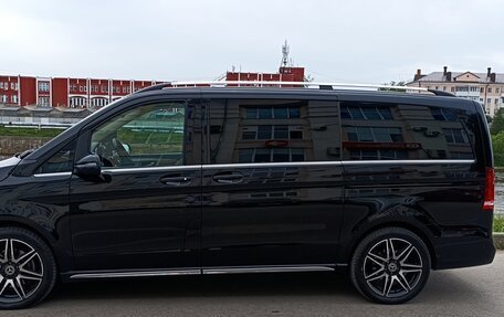 Mercedes-Benz V-Класс, 2022 год, 8 000 000 рублей, 3 фотография