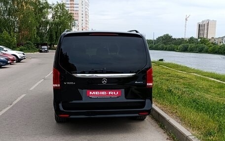 Mercedes-Benz V-Класс, 2022 год, 8 000 000 рублей, 5 фотография