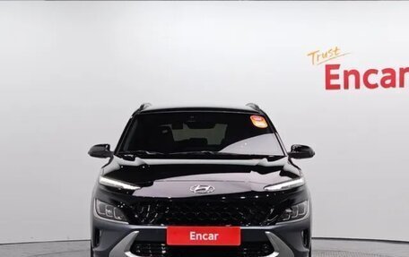 Hyundai Kona I, 2021 год, 2 170 000 рублей, 2 фотография