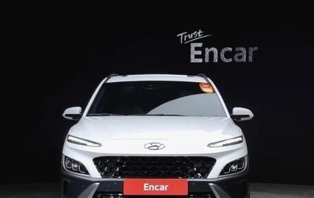 Hyundai Kona I, 2021 год, 2 110 000 рублей, 2 фотография