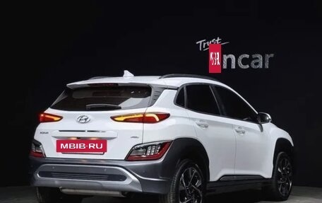 Hyundai Kona I, 2021 год, 2 110 000 рублей, 3 фотография