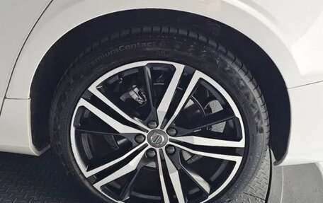 Volvo S60 III, 2022 год, 3 290 000 рублей, 10 фотография