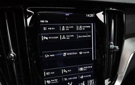 Volvo S60 III, 2022 год, 3 290 000 рублей, 15 фотография