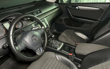 Volkswagen Passat B7, 2011 год, 990 000 рублей, 6 фотография