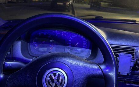 Volkswagen Golf IV, 1998 год, 175 000 рублей, 2 фотография
