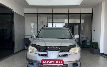 Mitsubishi Outlander III рестайлинг 3, 2005 год, 600 000 рублей, 2 фотография