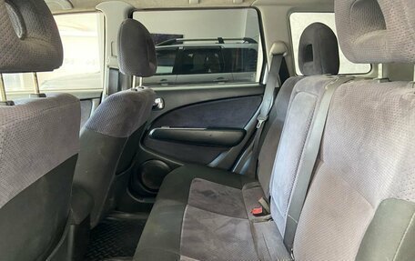 Mitsubishi Outlander III рестайлинг 3, 2005 год, 600 000 рублей, 9 фотография