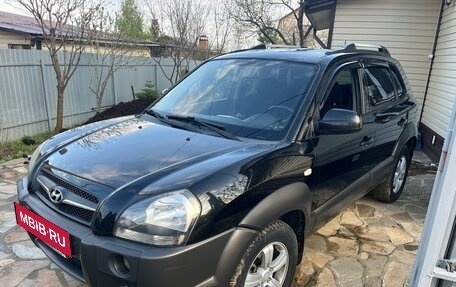 Hyundai Tucson III, 2008 год, 1 000 000 рублей, 3 фотография