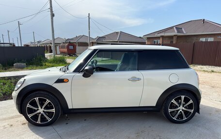 MINI Hatch, 2010 год, 1 200 000 рублей, 10 фотография
