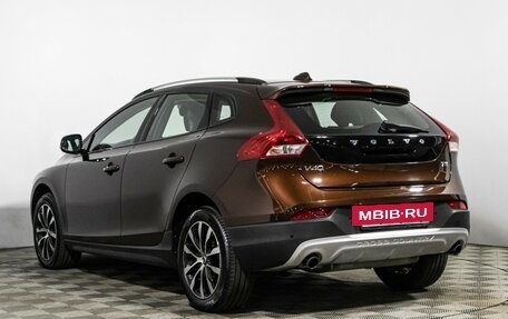 Volvo V40 Cross Country I, 2019 год, 2 299 700 рублей, 7 фотография