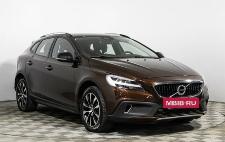 Volvo V40 Cross Country I, 2019 год, 2 299 700 рублей, 3 фотография