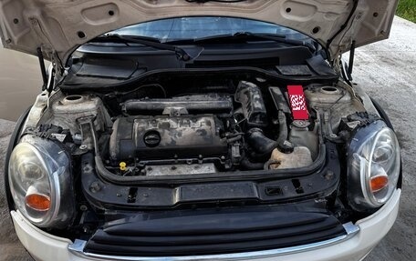 MINI Hatch, 2010 год, 1 200 000 рублей, 20 фотография