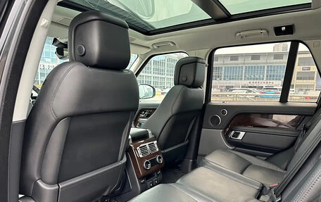 Land Rover Range Rover IV рестайлинг, 2021 год, 9 822 000 рублей, 11 фотография