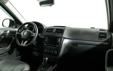 Skoda Yeti I рестайлинг, 2017 год, 1 599 700 рублей, 9 фотография