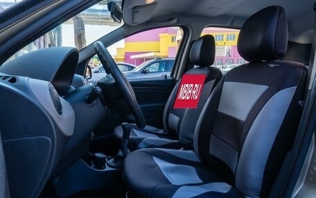 Renault Sandero I, 2010 год, 799 000 рублей, 11 фотография