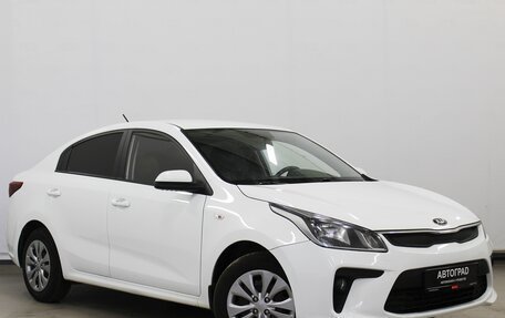 KIA Rio IV, 2020 год, 1 370 000 рублей, 3 фотография