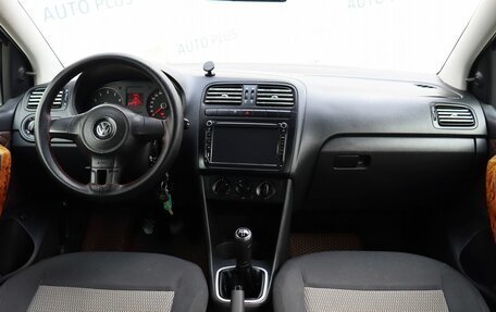 Volkswagen Polo VI (EU Market), 2011 год, 480 000 рублей, 8 фотография