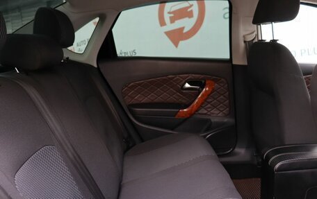 Volkswagen Polo VI (EU Market), 2011 год, 480 000 рублей, 14 фотография
