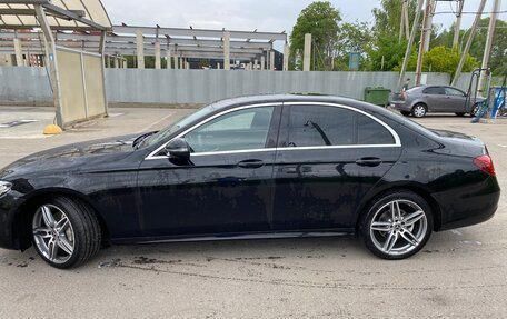 Mercedes-Benz E-Класс, 2020 год, 3 700 000 рублей, 5 фотография
