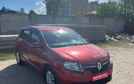 Renault Sandero II рестайлинг, 2015 год, 760 000 рублей, 1 фотография