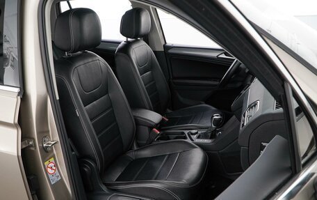 Volkswagen Tiguan II, 2021 год, 3 149 000 рублей, 10 фотография