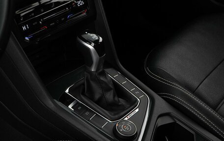 Volkswagen Tiguan II, 2021 год, 3 149 000 рублей, 22 фотография