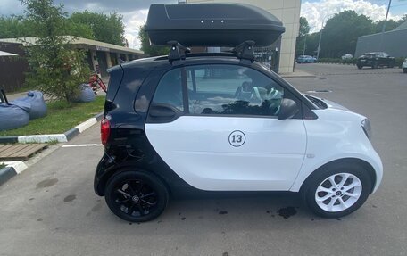 Smart Fortwo III, 2017 год, 999 999 рублей, 2 фотография