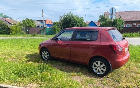 Skoda Fabia II, 2013 год, 800 000 рублей, 3 фотография