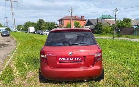 Skoda Fabia II, 2013 год, 800 000 рублей, 10 фотография