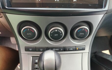 Mazda 3, 2010 год, 1 000 000 рублей, 17 фотография