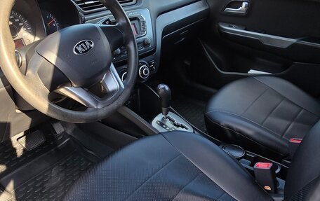 KIA Rio III рестайлинг, 2013 год, 1 050 000 рублей, 11 фотография