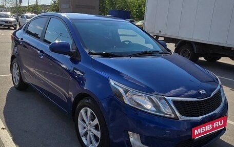 KIA Rio III рестайлинг, 2013 год, 1 050 000 рублей, 6 фотография