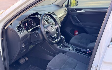 Volkswagen Tiguan II, 2018 год, 2 750 000 рублей, 15 фотография