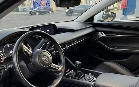 Mazda 3, 2022 год, 1 980 000 рублей, 6 фотография
