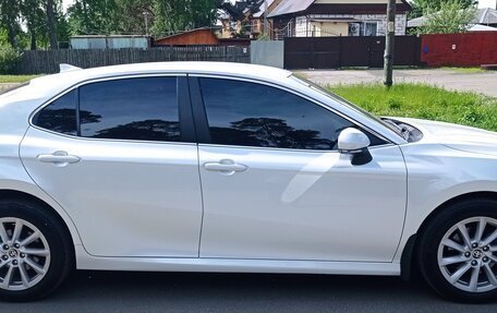 Toyota Camry, 2021 год, 3 490 000 рублей, 16 фотография