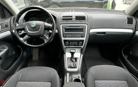 Skoda Octavia, 2011 год, 924 111 рублей, 9 фотография