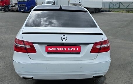 Mercedes-Benz E-Класс, 2012 год, 1 550 000 рублей, 5 фотография